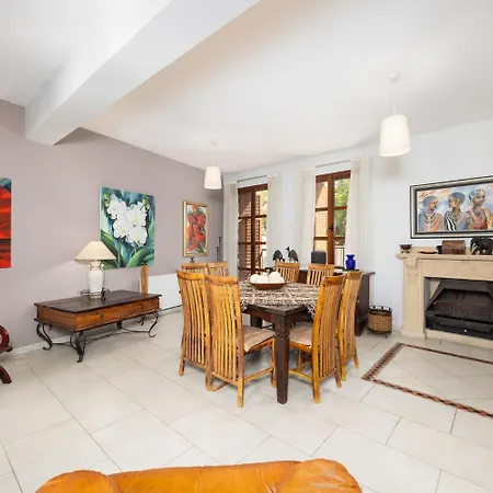 וילה Irene Palace