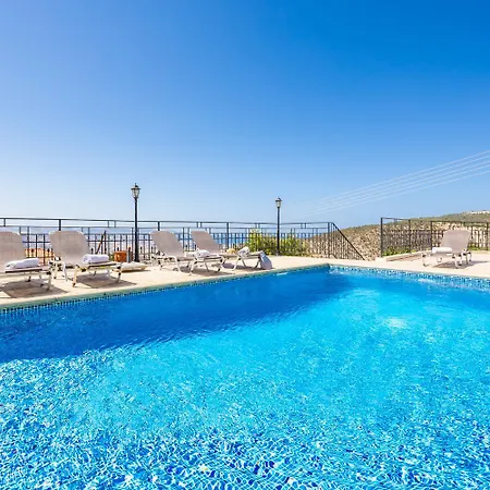 וילה Irene Palace